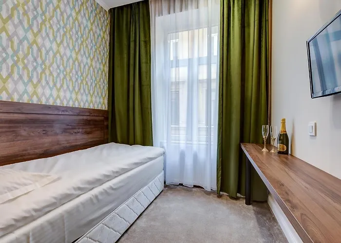 Small Single Room